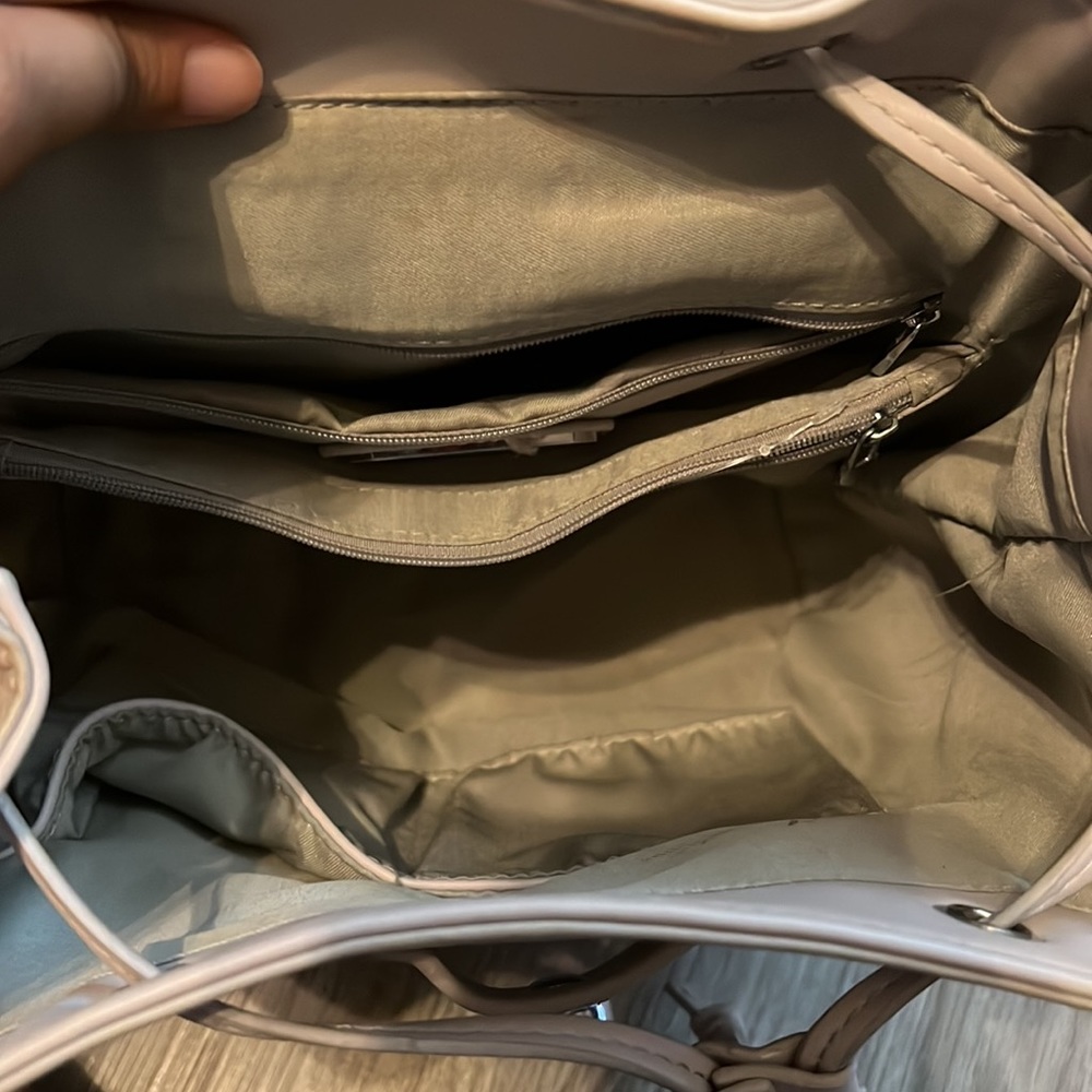 Mini Backpack - Picture 4 of 7
